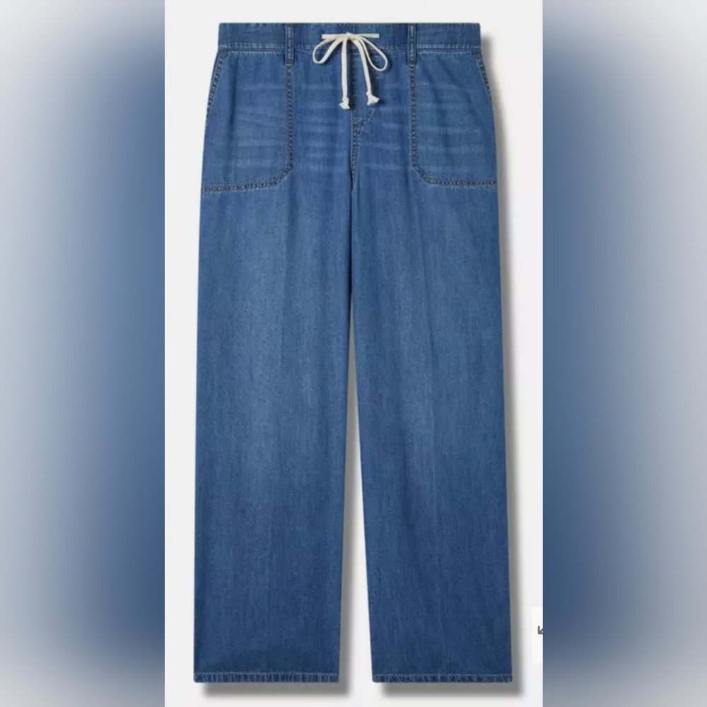 Torrid Pull-On Wide Leg Light Weight Jean